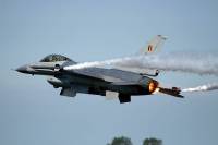 EHLW060617_F-16AM_FA-131_02_GD.jpg