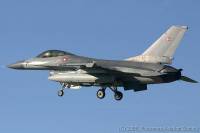 Filename=F16-E-596-dk-01.jpg
Filesize=28KB
Dimensions=800x533
Date added=Dec 16, 2006 F16-E-596-dk-01.jpg