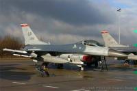 F-16C_90-0818_001.jpg