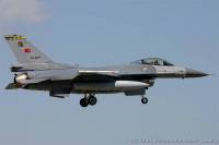 0512_065_F-16C_87-0011_F800_02.jpg