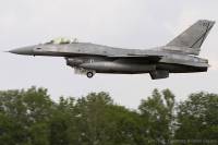 Filename=EBFS060706__MM7261_F-16A_MB.jpg
Filesize=68KB
Dimensions=1024x683
Date added=Dec 20, 2006 EBFS060706__MM7261_F-16A_MB.jpg