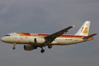 040905_EC-HQM_A320-200_Iberia.jpg