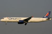 060629_TC-OAF_A321-200_Onur_Air.jpg