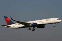 080417_N711ZX_B757-200W_Delta_Airlines.jpg