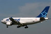 080806_C-GTSX_A310-300_Air_Transat.jpg