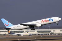 100309_PH-AHX_B767-300_ArkeFly.jpg