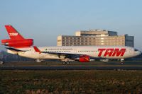 070204_PT-VSH_MD-11_TAM_Brasil.jpg