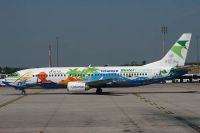 070421_EC_Binter_Canarias_EC-INQ_B737-4Q8.jpg