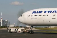 070714_F-GSQY_B777-300_Air_France.jpg