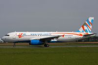 090510_TC_Izair_TC-IZL_A320-233_IMG_7644.JPG