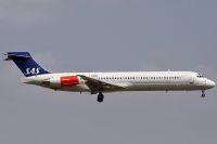 060706_EC-JSU_MD-87_Spanair.JPG