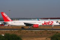 090704_G-LSAD_B757-200_Jet2.jpg