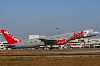 090704_G-LSAE_B757-200_Jet2.jpg