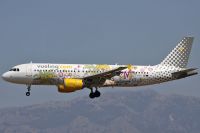 090712_EC-KDH_A320_Vueling.jpg