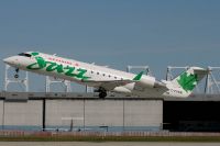 YUL070805_C-FVKM_CRJ-100ER_Jazz_Air.jpg