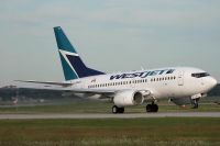 YUL070809_C-GBWS_B737-600_WestJet.jpg